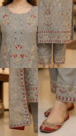 ​Exquisite Steel Grey Luxury Pakistani Embroidered Three-Piece Suit with Red Accents - Image 2